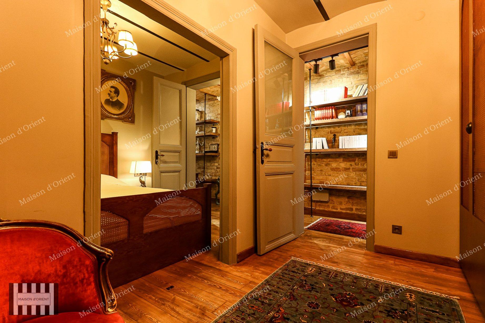 Flat for Sale in Historical Mavrodi Building - Görsel 31