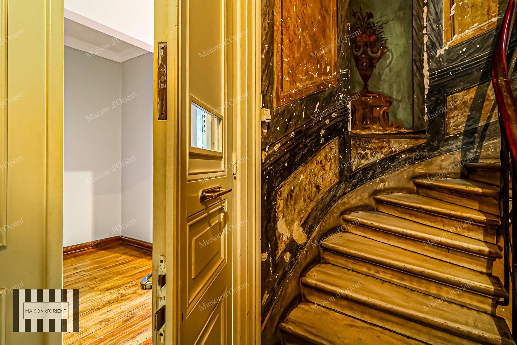 Flat for Sale in Historical Mavrodi Building - Görsel 48