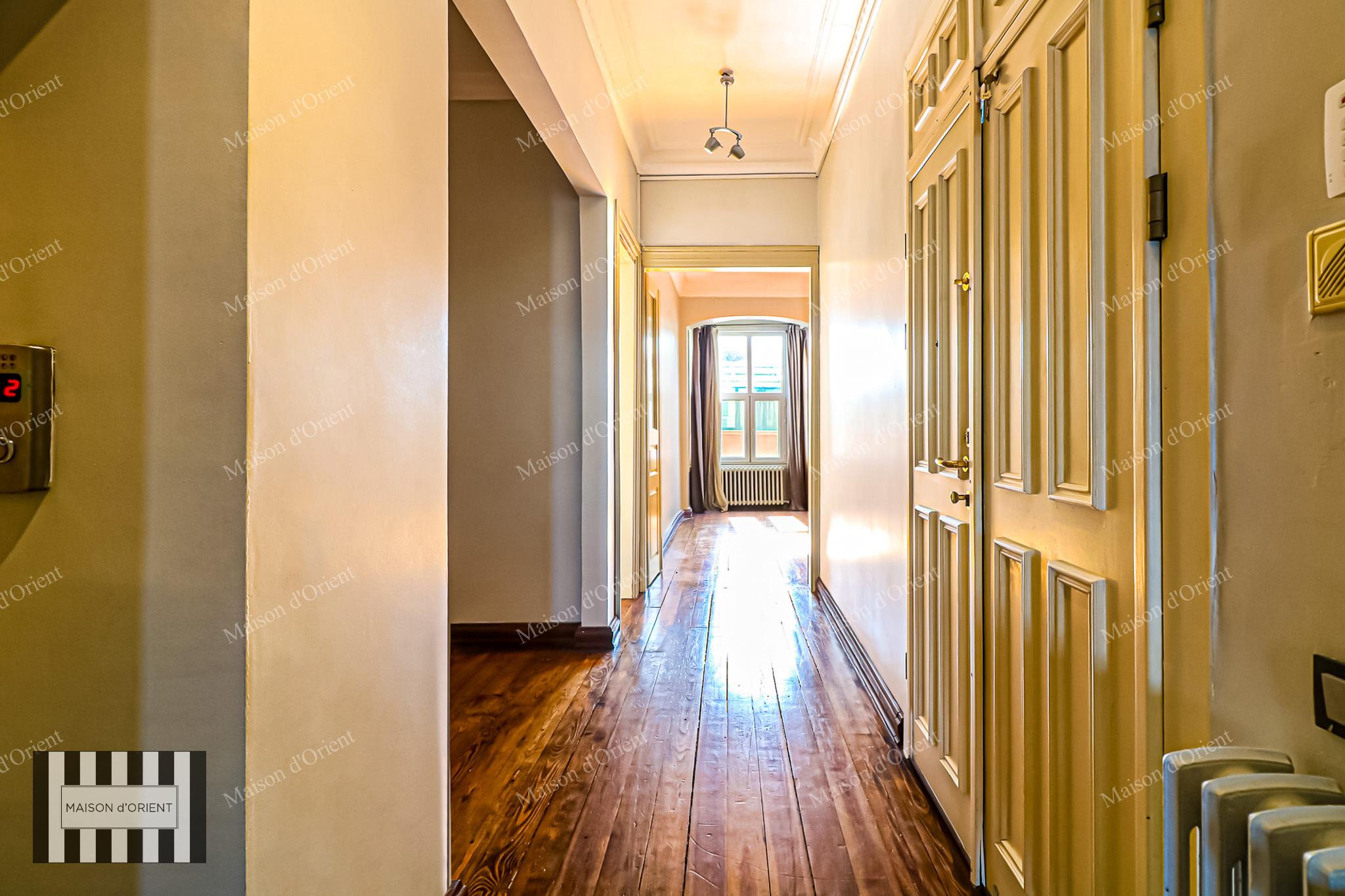 Flat for Sale in Historical Mavrodi Building - Görsel 57