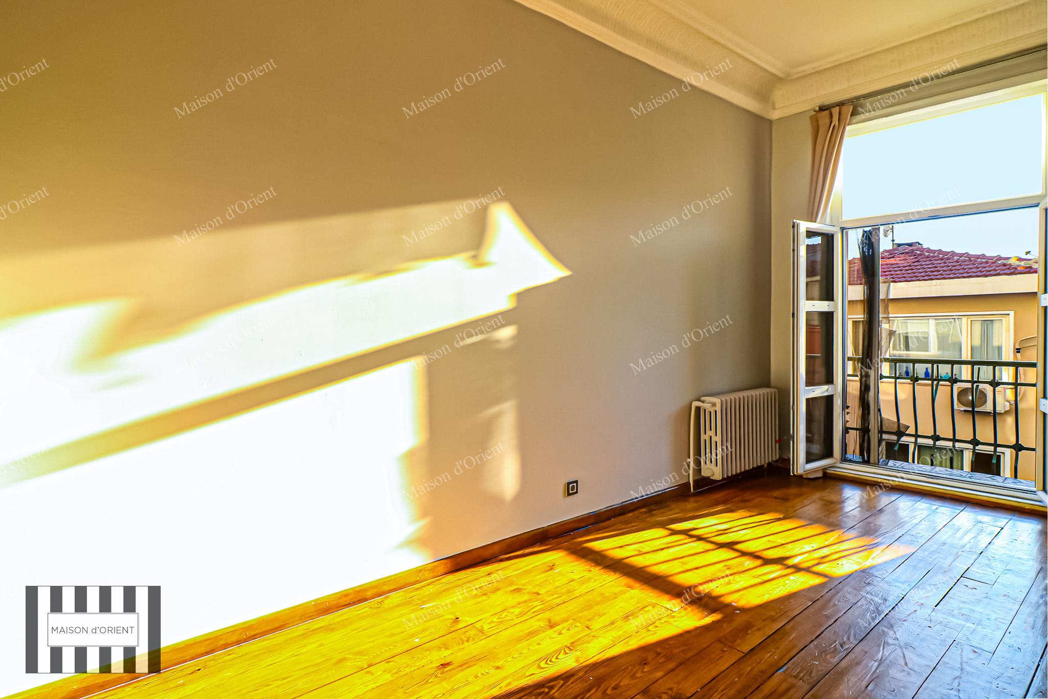 Flat for Sale in Historical Mavrodi Building - Görsel 65