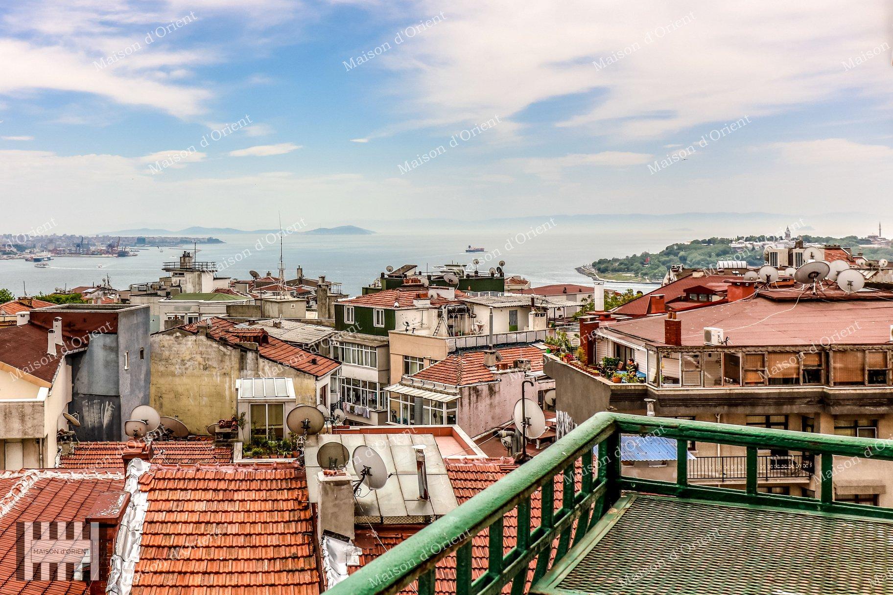 Flat for Sale in Historical Mavrodi Building - Görsel 80