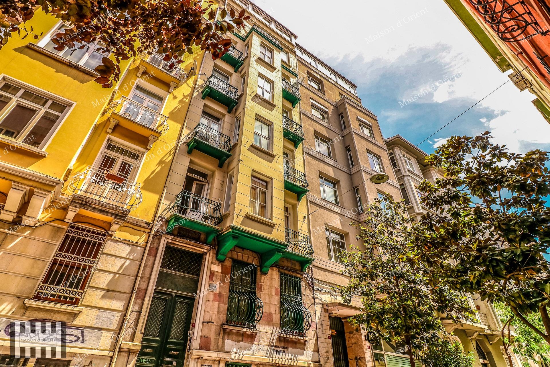 Flat for Sale in Historical Mavrodi Building - Görsel 98