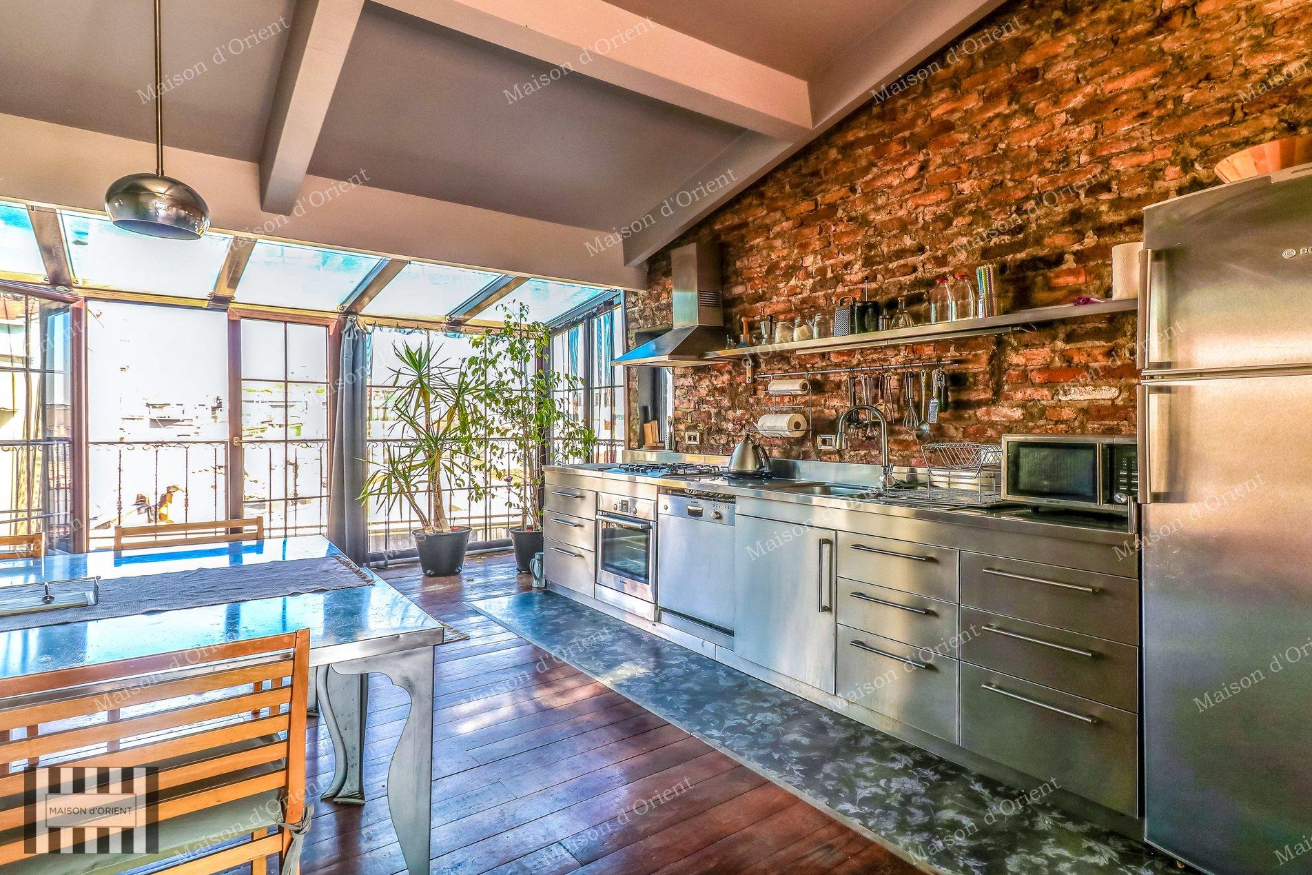 Historical Penthouse Duplex for Sale in Galatasaray - Görsel 12