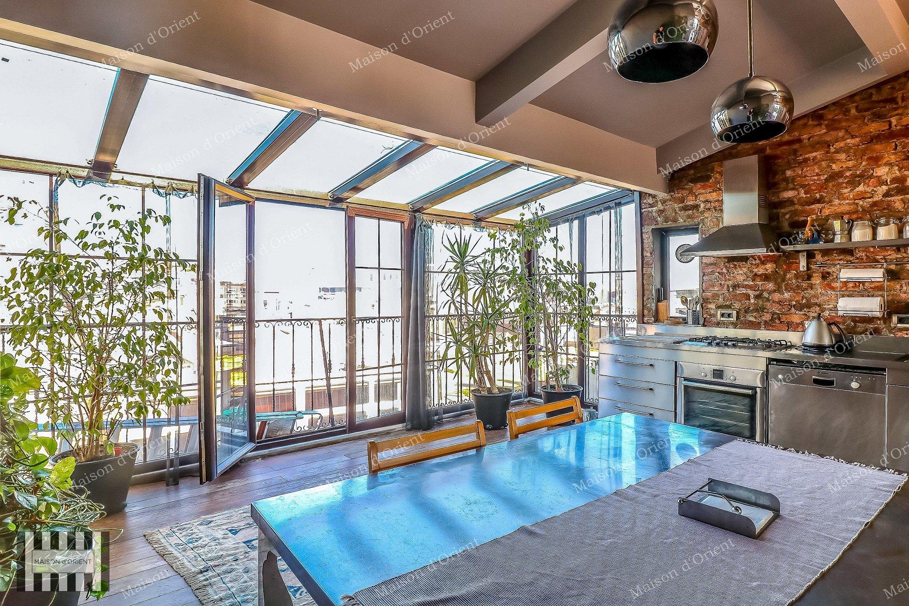 Historical Penthouse Duplex for Sale in Galatasaray - Görsel 18