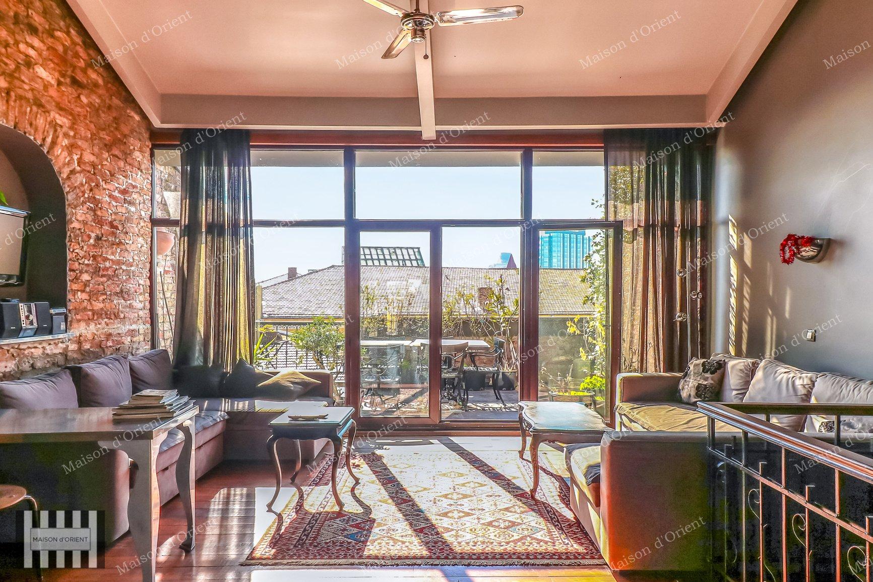 Historical Penthouse Duplex for Sale in Galatasaray - Görsel 23