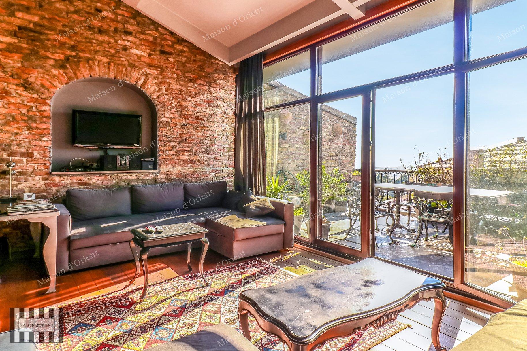 Historical Penthouse Duplex for Sale in Galatasaray - Görsel 24