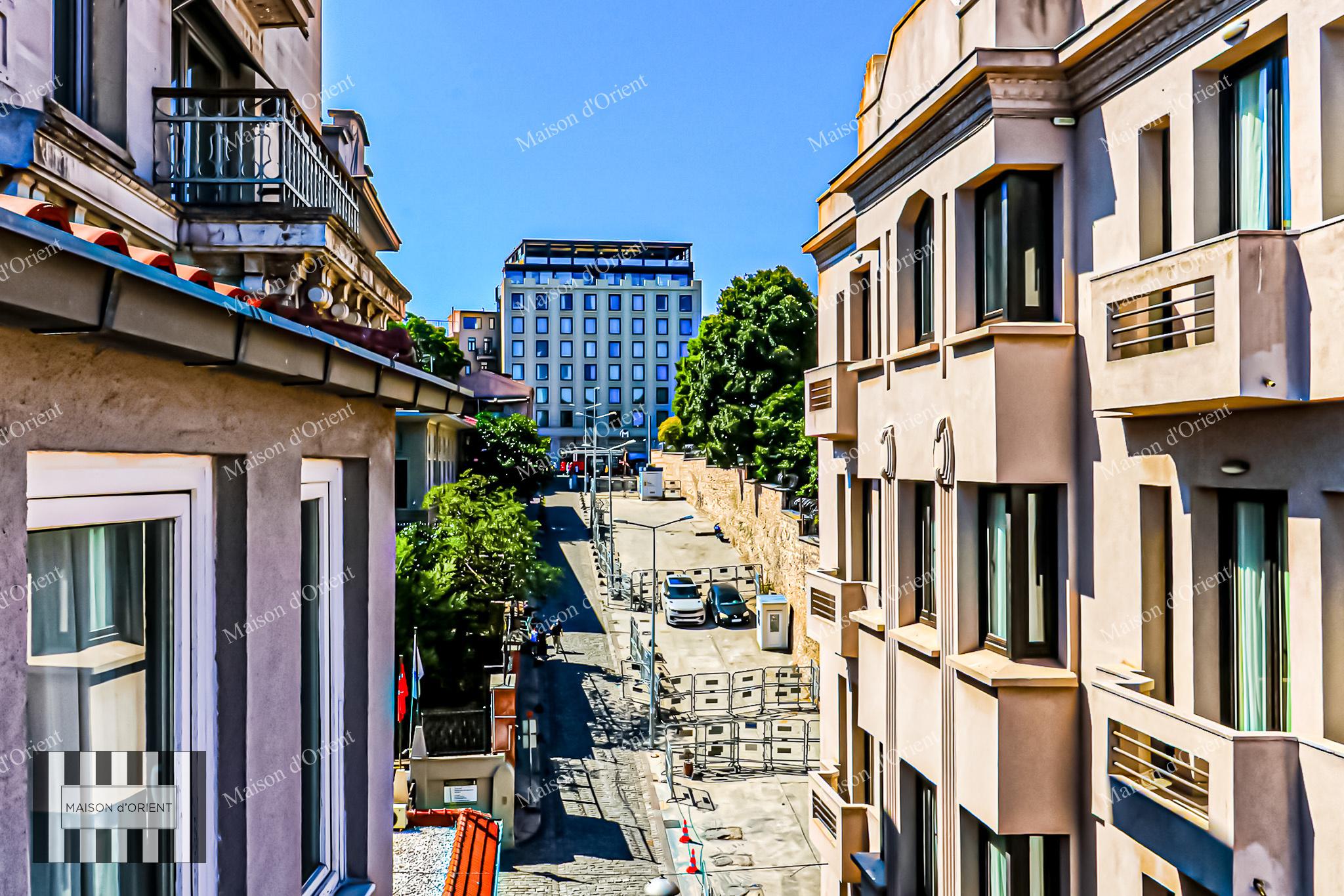 Renovated 1+1 Apartment for Sale in Central Galata - Görsel 10