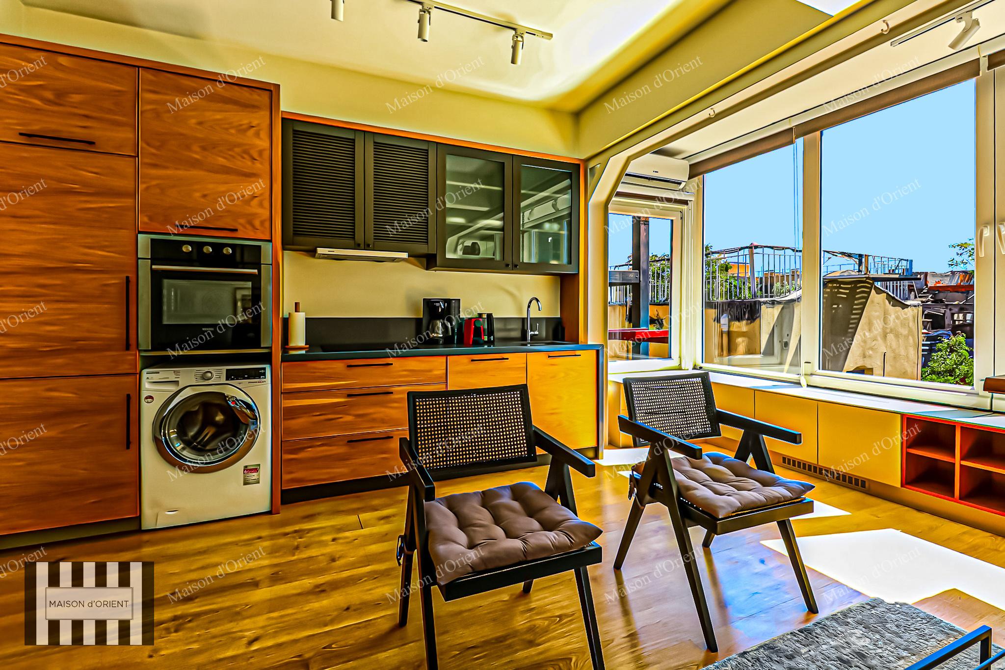 Renovated 1+1 Apartment for Sale in Central Galata - Görsel 2