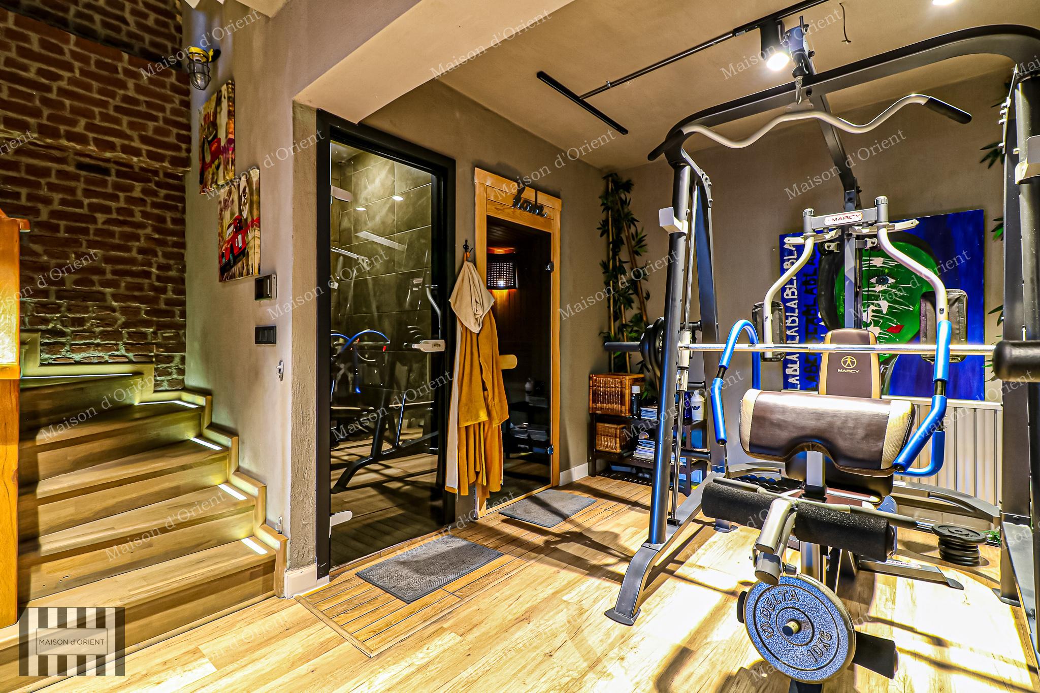 Triplex Villa for Sale in Levent - Görsel 18