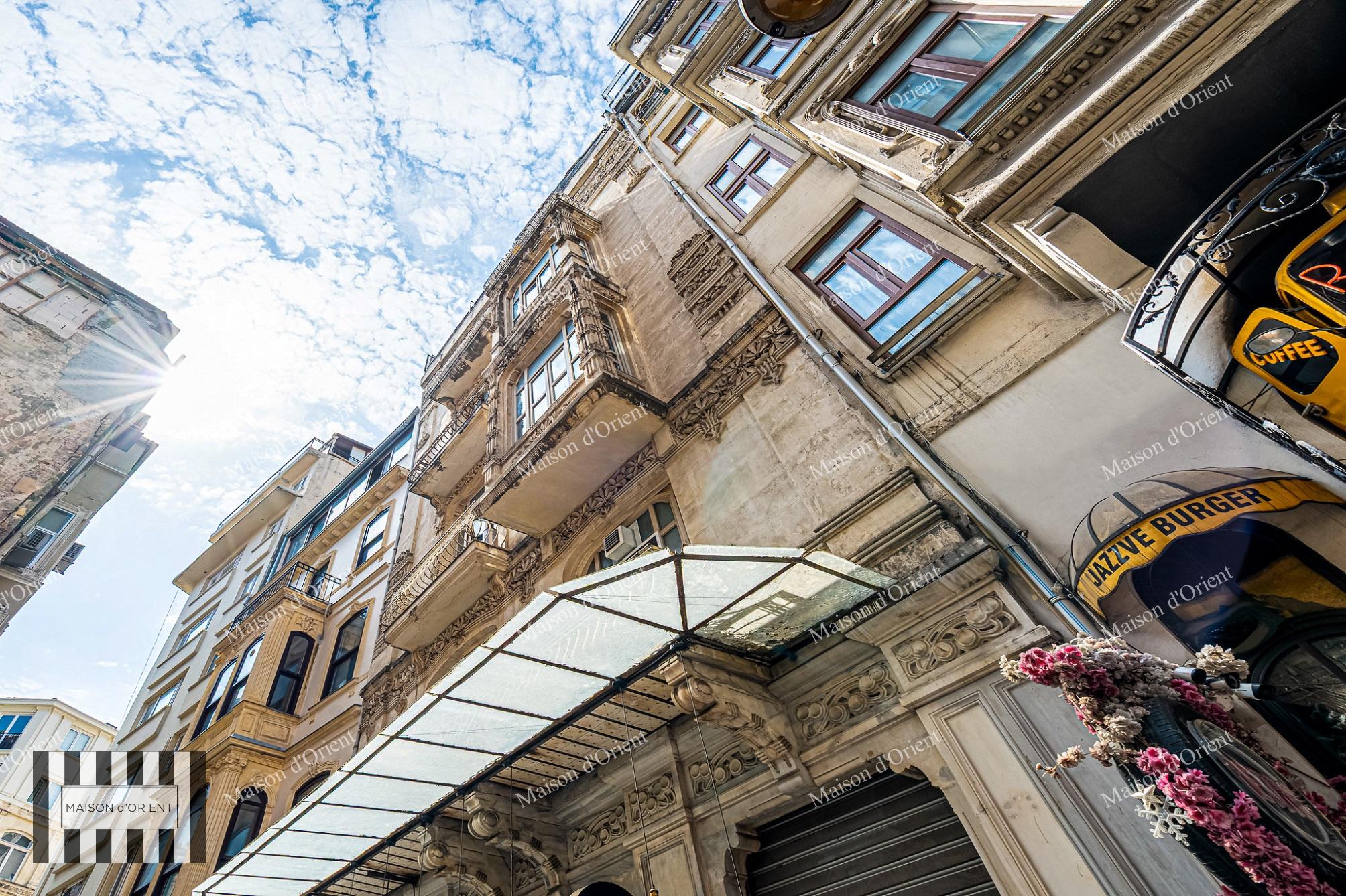 6-Storey Historical Atlas Apartments for Sale in Asmalı Mescit